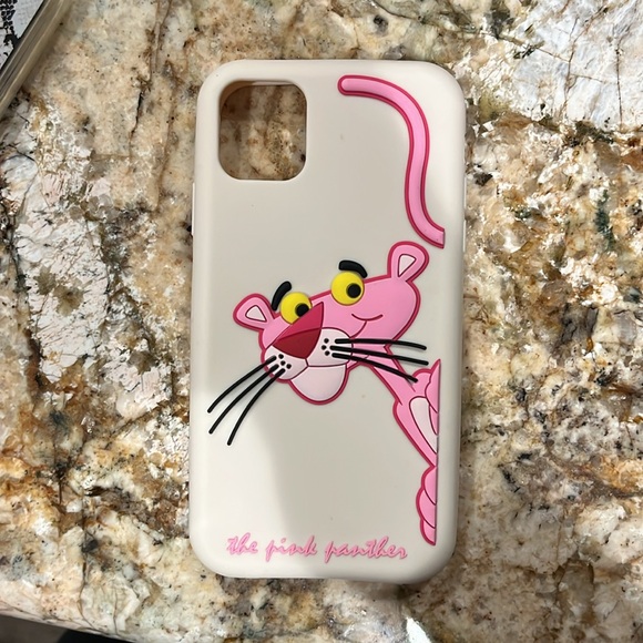 Assorted iPhone 11 Cases - Picture 4 of 16